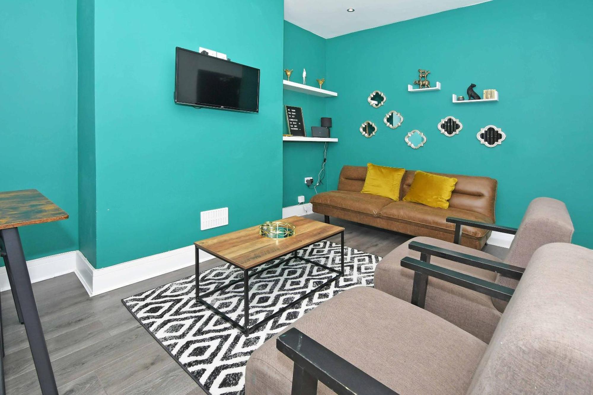 Townhouse @ 202 Walthall Street クルー エクステリア 写真